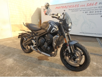   #2642   Triumph Trident 660
