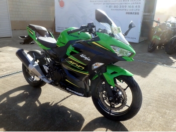   #0104   Kawasaki Ninja400-2