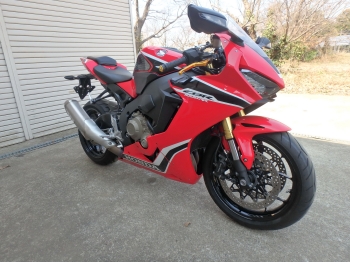   #7544   Honda CBR1000RR-3