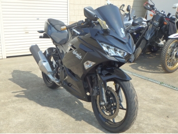   #0233   Kawasaki Ninja400-2
