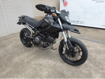   #0225   Ducati Hypermotard796