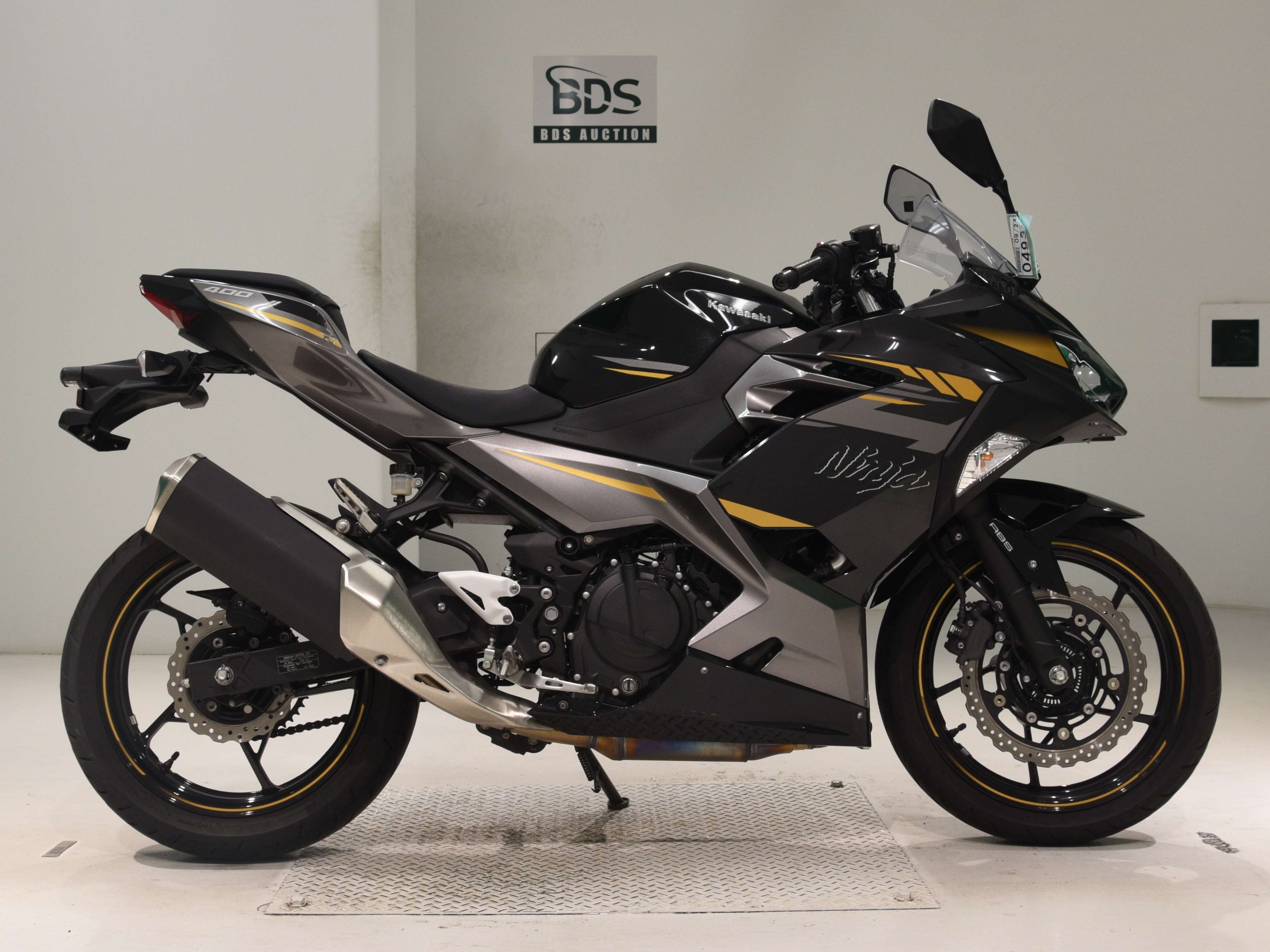 Купить мотоцикл Kawasaki Ninja400-2 2022 фото 2