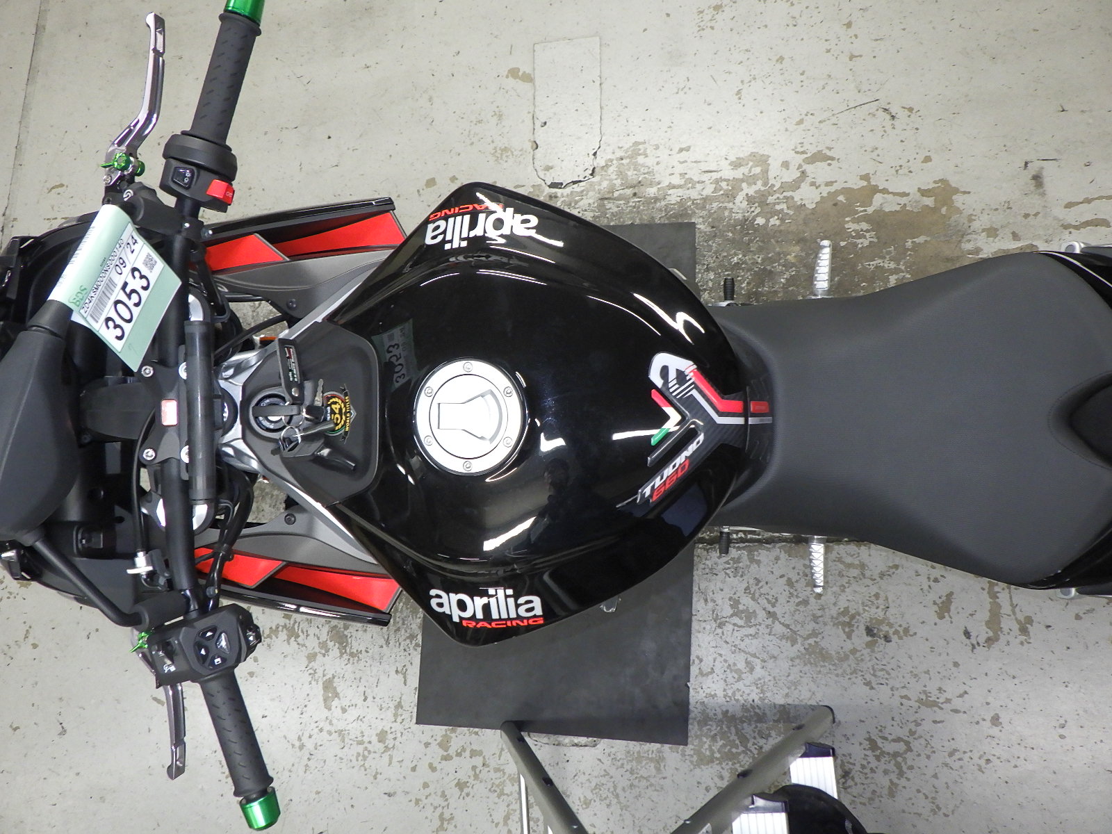 Купить мотоцикл Aprilia Tuono660 Factory 2022 фото 3