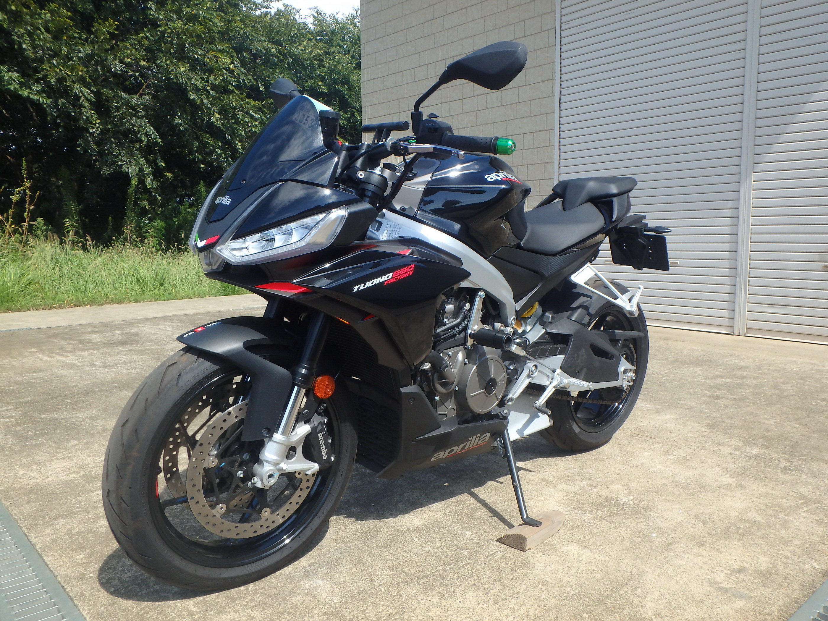 Купить мотоцикл Aprilia Tuono660 Factory 2022 фото 13
