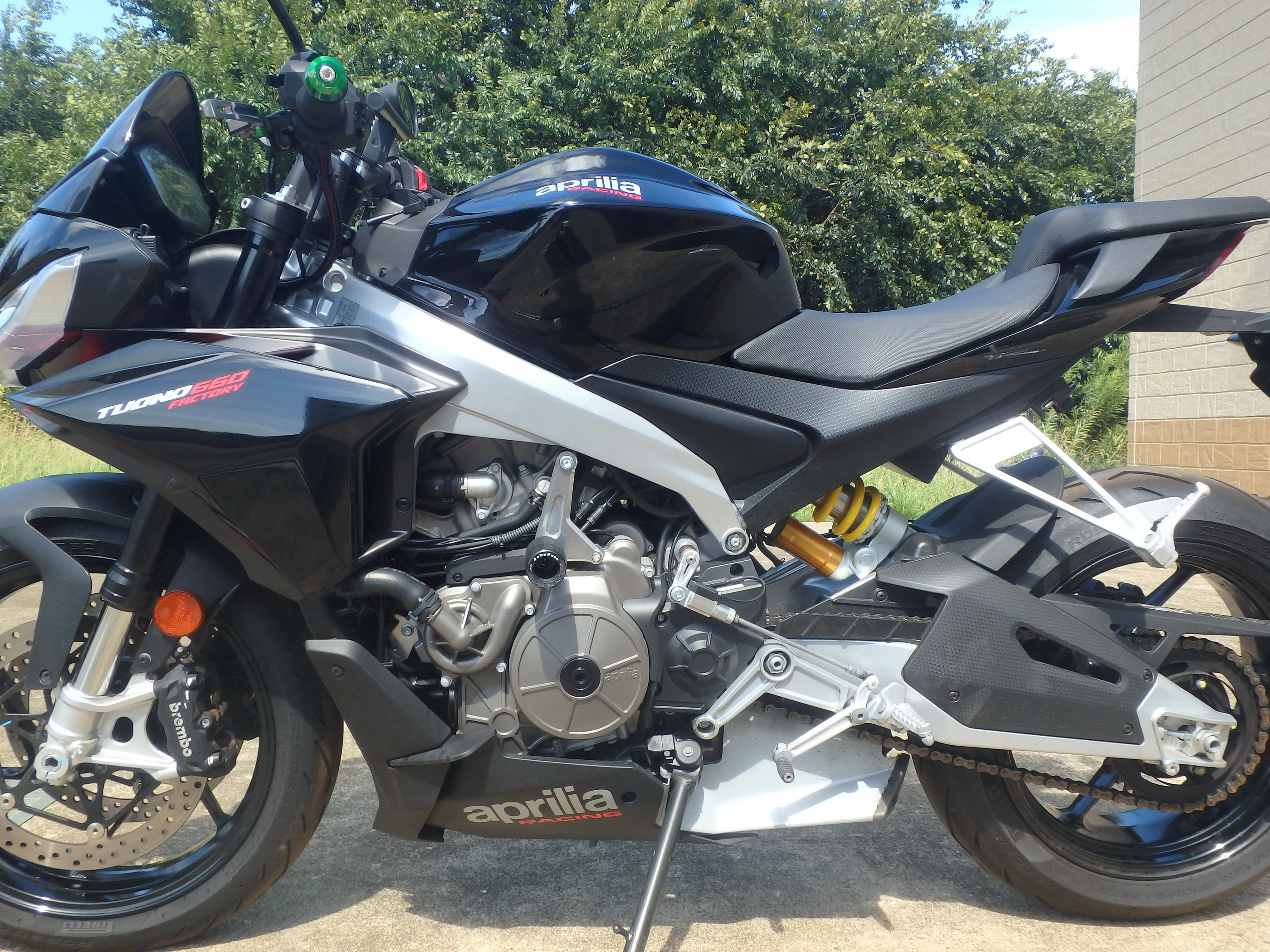 Купить мотоцикл Aprilia Tuono660 Factory 2022 фото 15