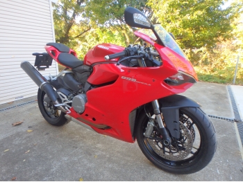   #7272   Ducati 899 Panigale