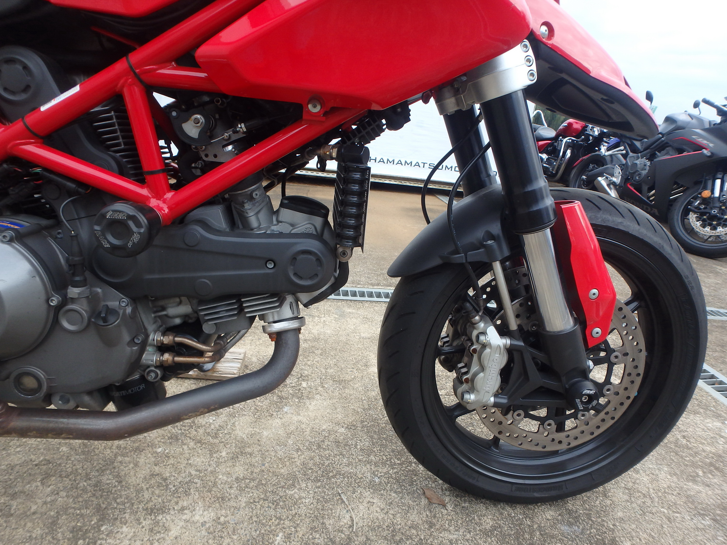 Купить мотоцикл Ducati Hypermotard1100E 2011 фото 19