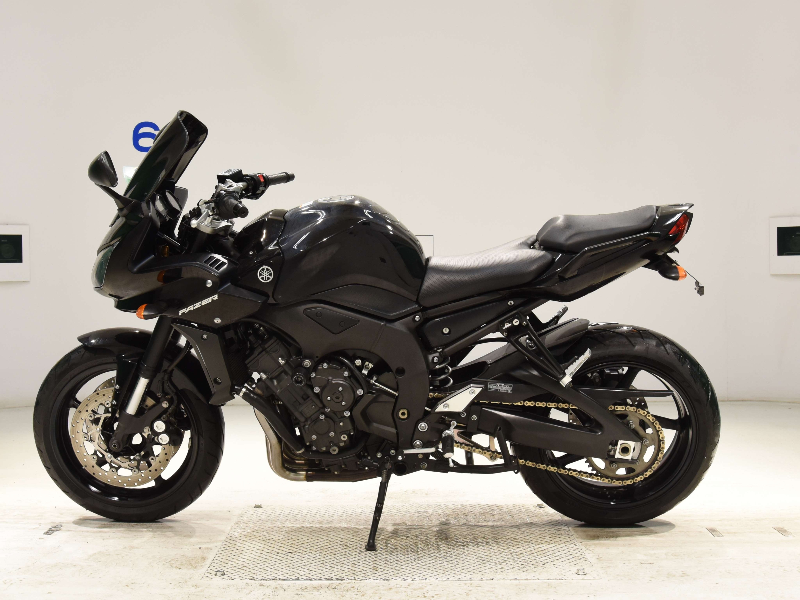 Купить мотоцикл Yamaha FZ-1 Fazer 2012 фото 1