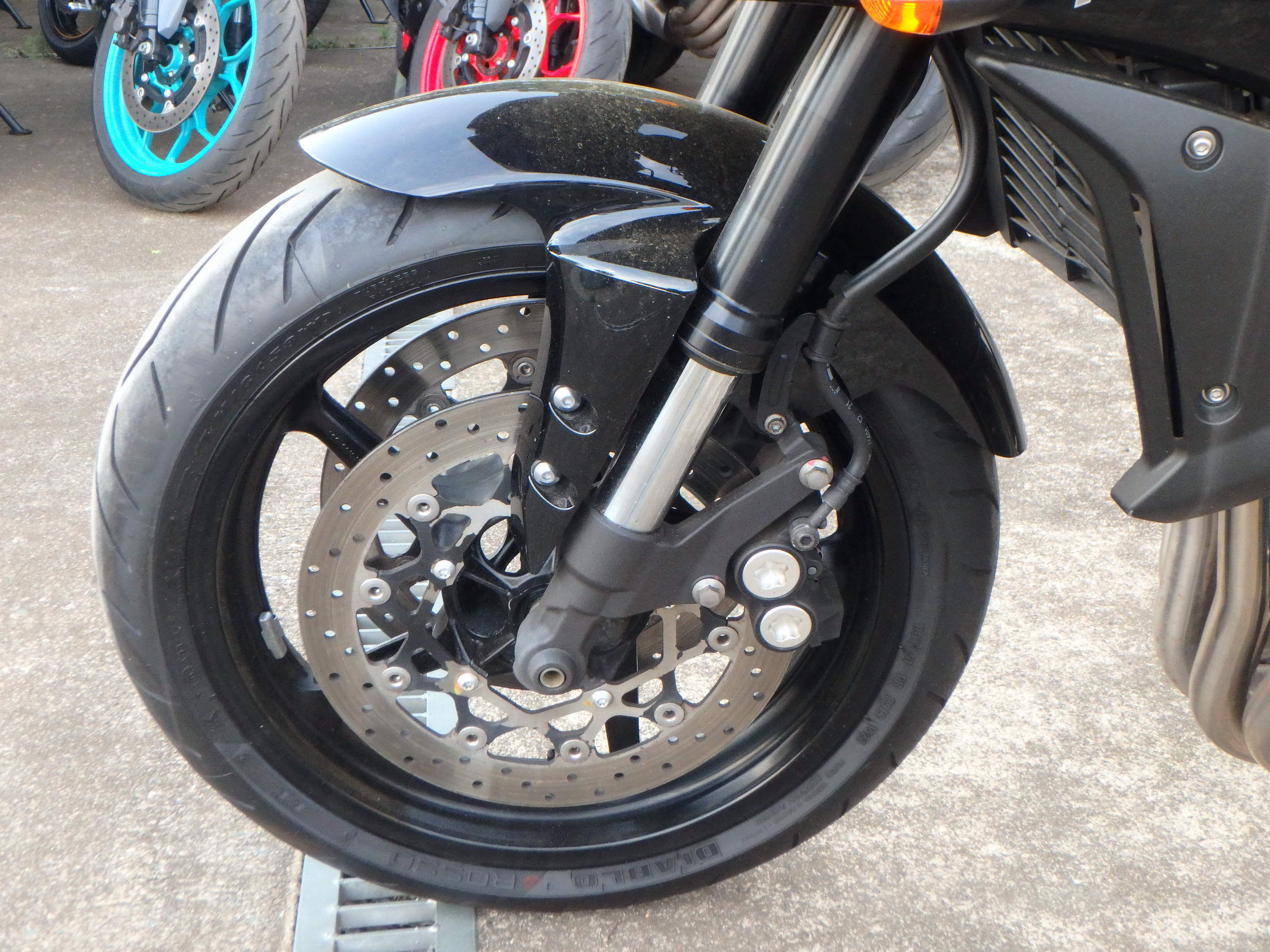 Купить мотоцикл Yamaha FZ-1 Fazer 2012 фото 12
