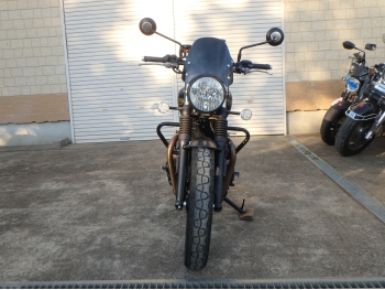 �������� �� ������ �������� Triumph StreetTwin 900 2022 ���� 6
