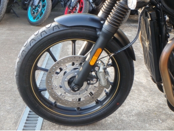 �������� �� ������ �������� Triumph StreetTwin 900 2022 ���� 14