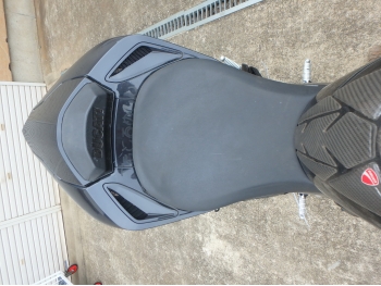 �������� �� ������ �������� Ducati Streetfighter S 2009 ���� 23