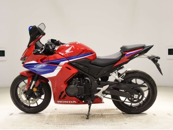 �������� �� ������ �������� Honda CBR400R-3 2025 ���� 1