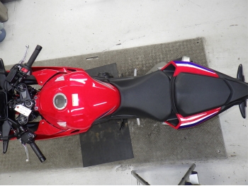 �������� �� ������ �������� Honda CBR400R-3 2025 ���� 3