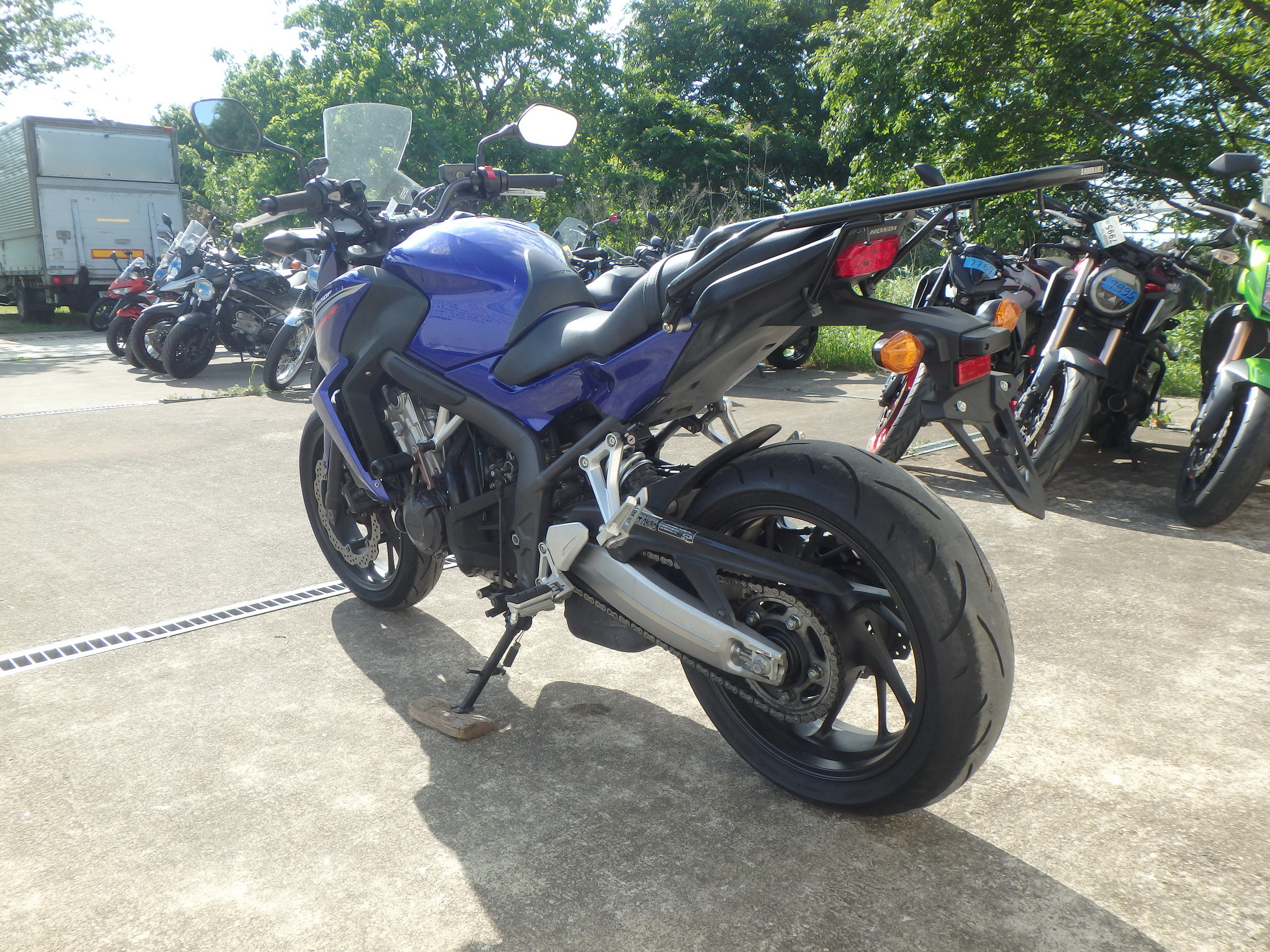 Купить мотоцикл Honda CB650F Hornet 2014 фото 11