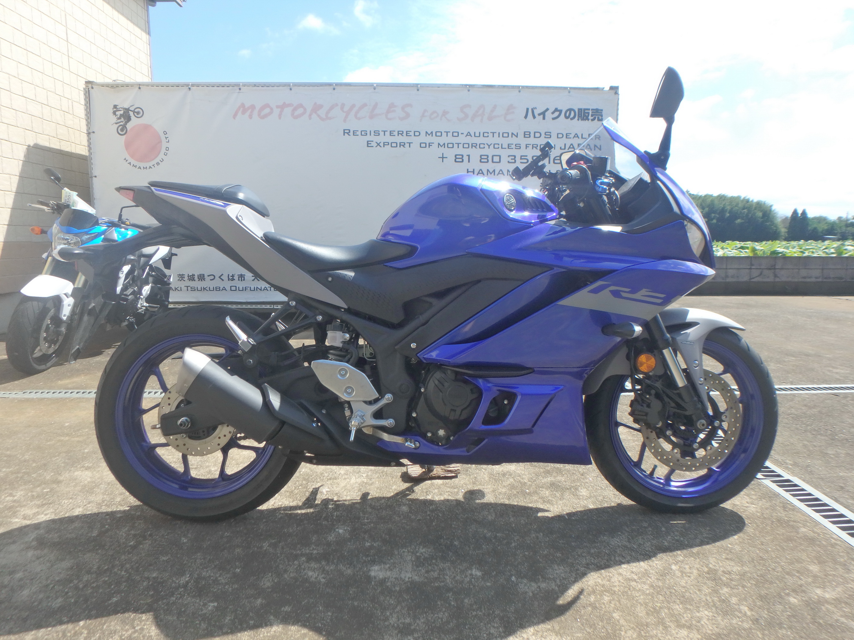 Купить мотоцикл Yamaha YZF-R3 2021 фото 9