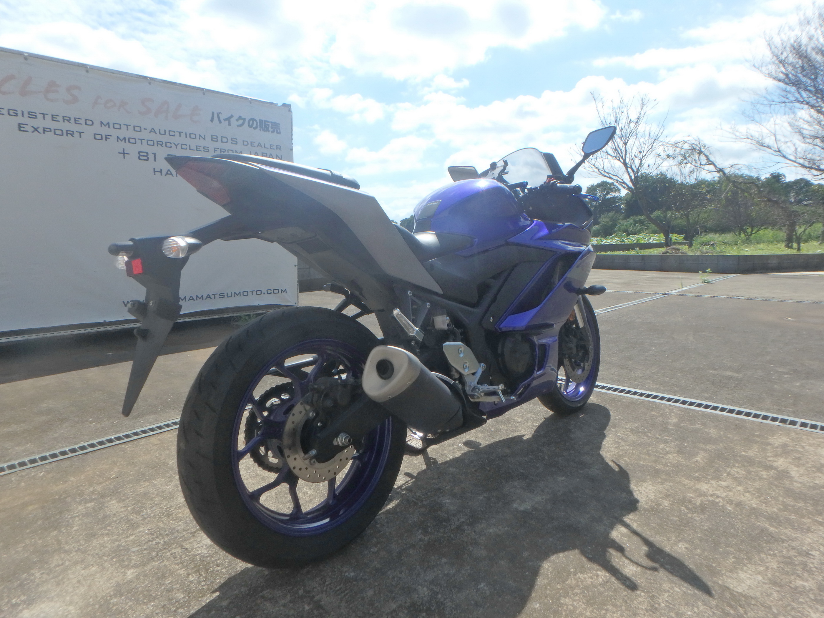 Купить мотоцикл Yamaha YZF-R3 2021 фото 10