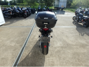     Aprilia SL 750 GT Shiver 2012  10