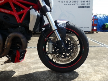     Ducati Monster1200 2014  18