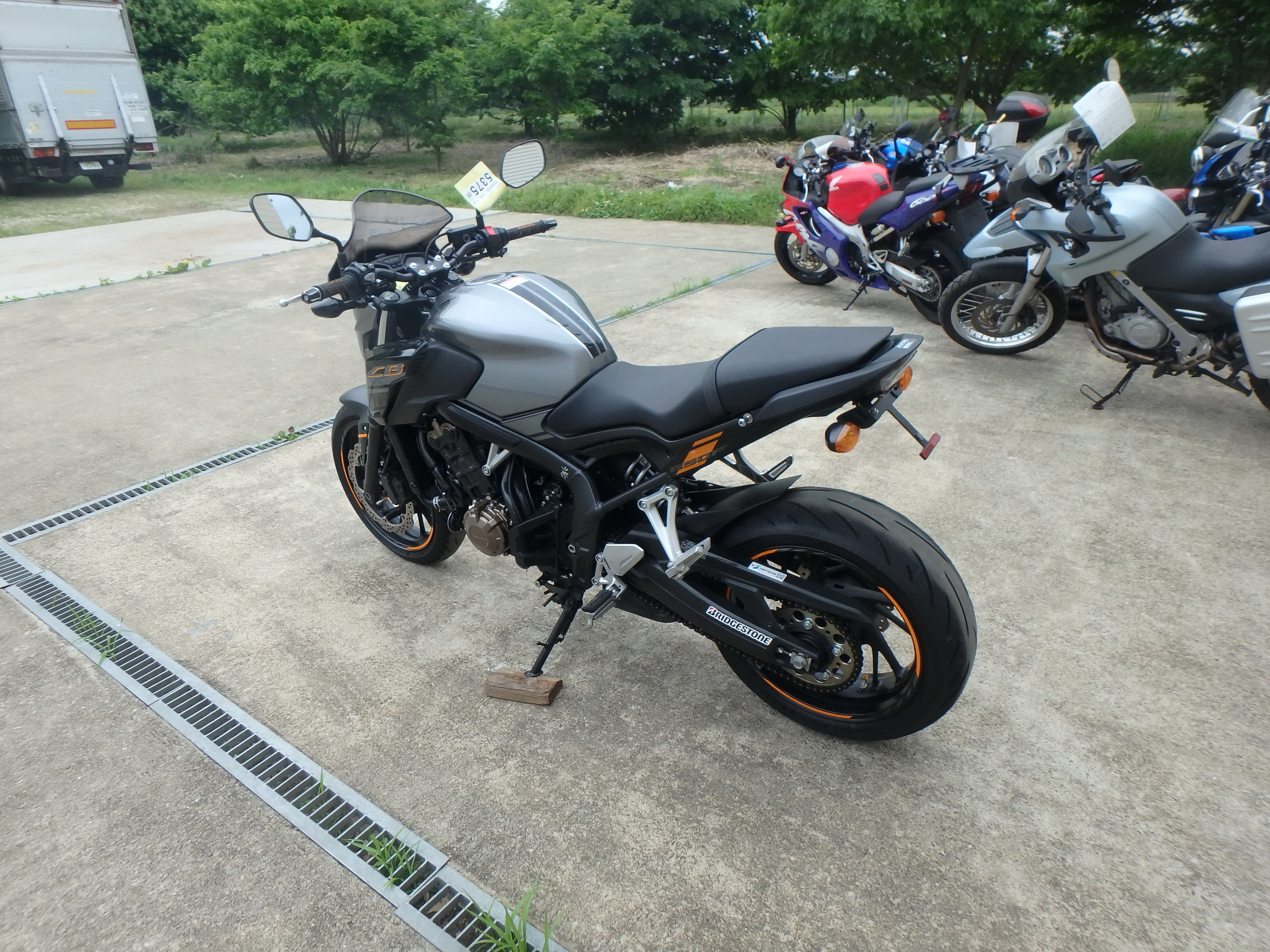 Купить мотоцикл Honda CB 650F Hornet650 CB650F 2018 фото 11