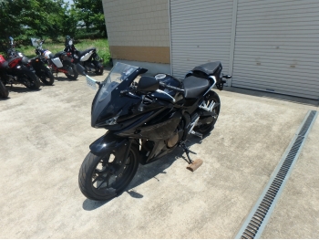     Honda CBR400R 2016  13