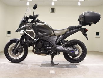     Honda VFR 1200X Crosstourer VFR1200XD 2015  1