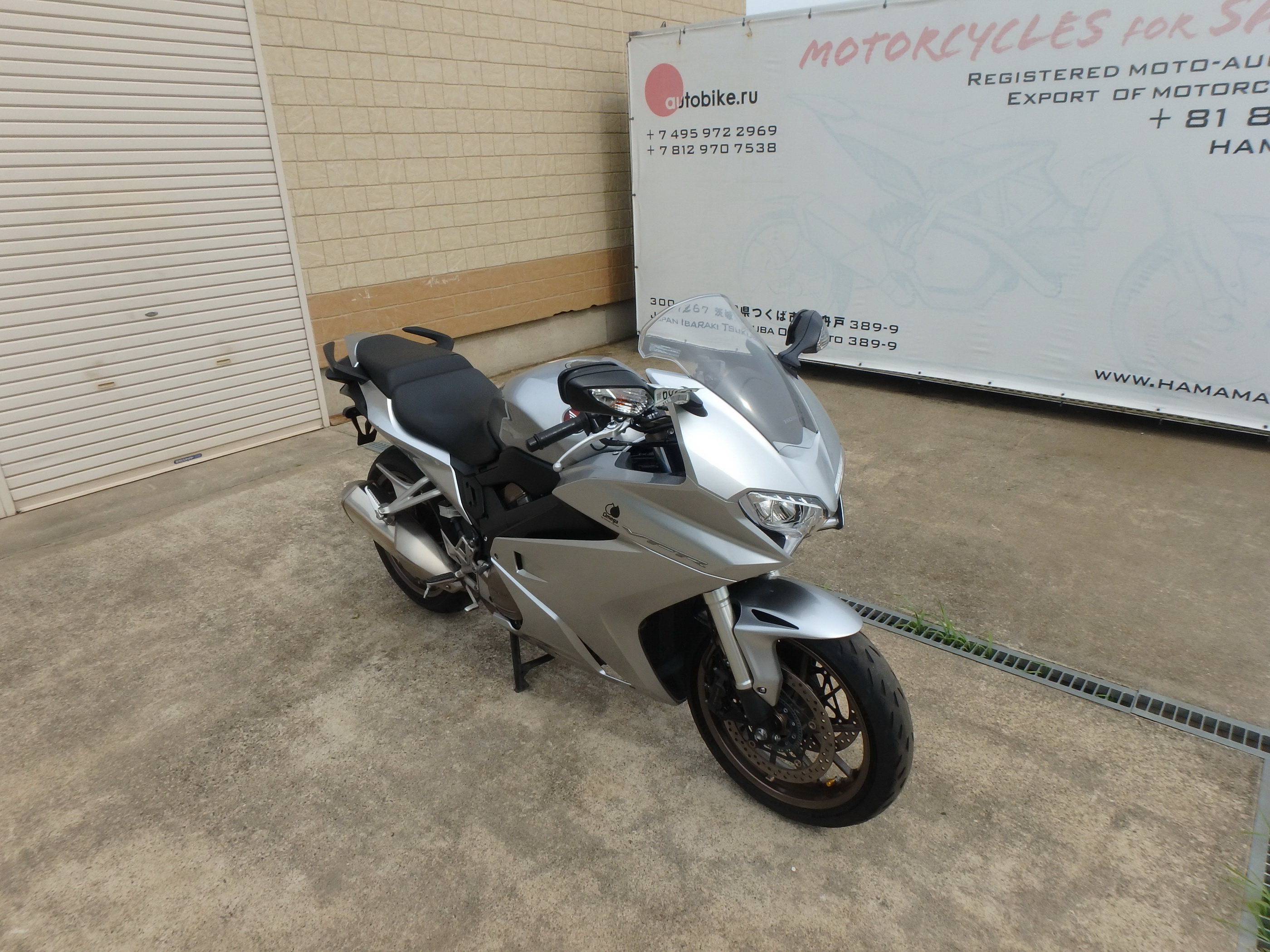 Купить мотоцикл Honda VFR800F 2017 фото 7