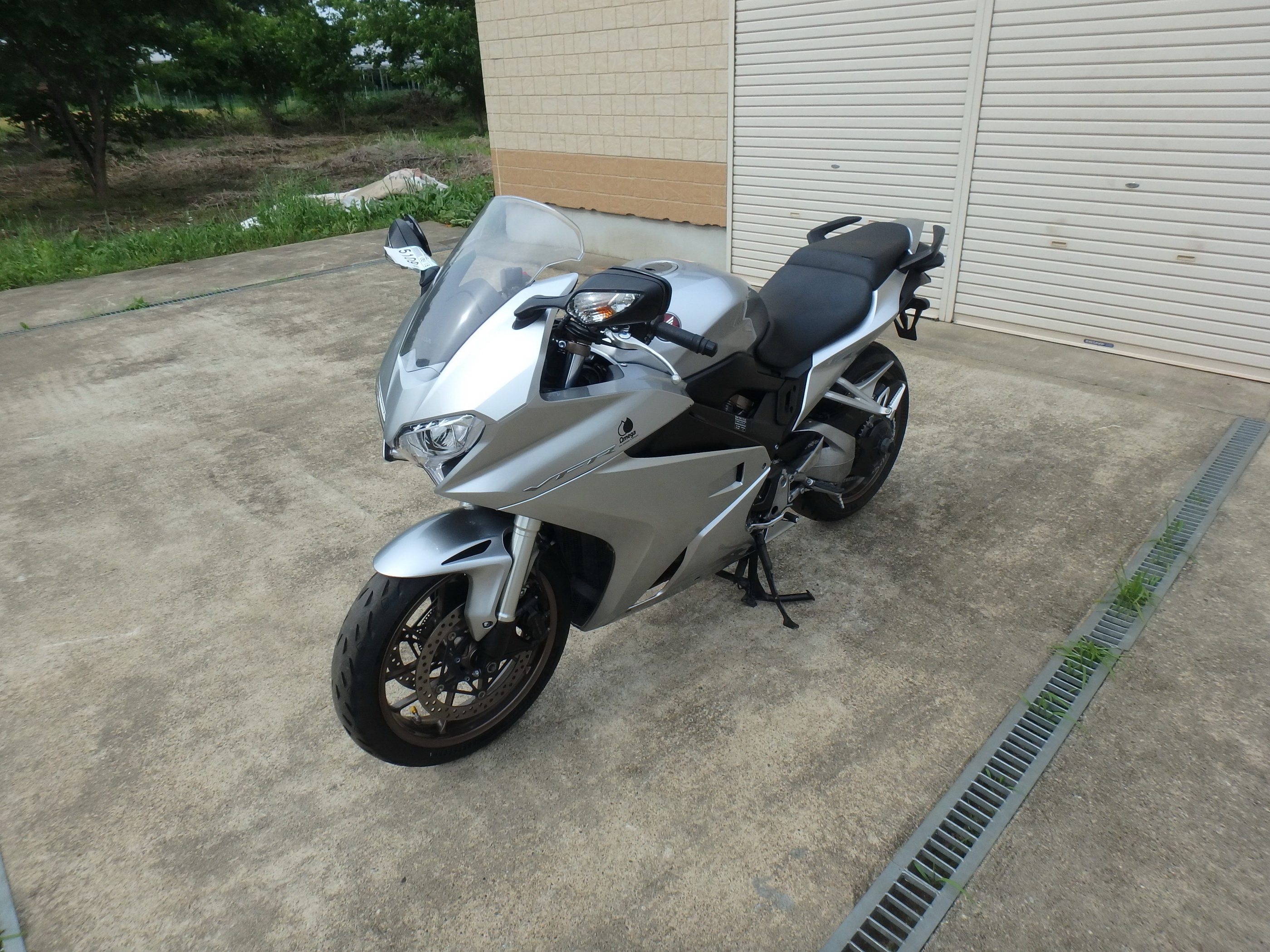 Купить мотоцикл Honda VFR800F 2017 фото 13