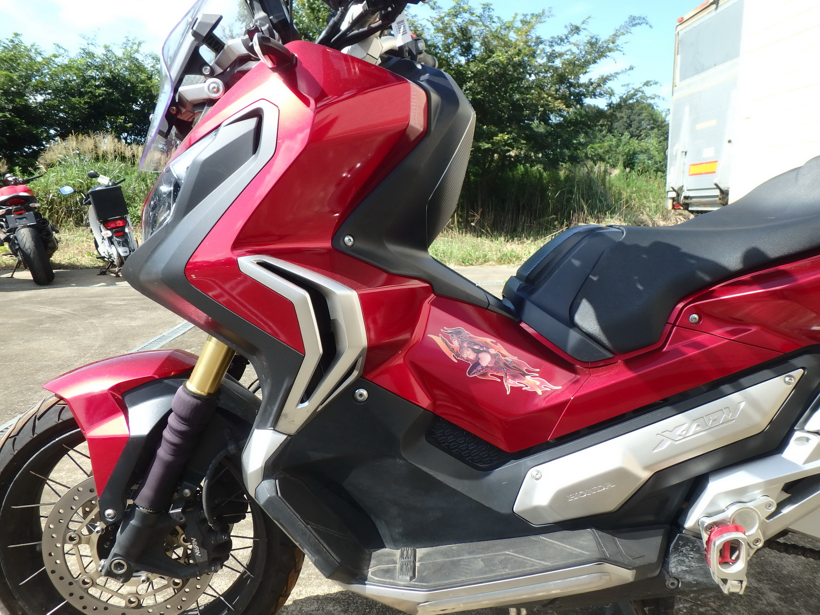 Купить мотоцикл Honda X-ADV 2018 фото 15