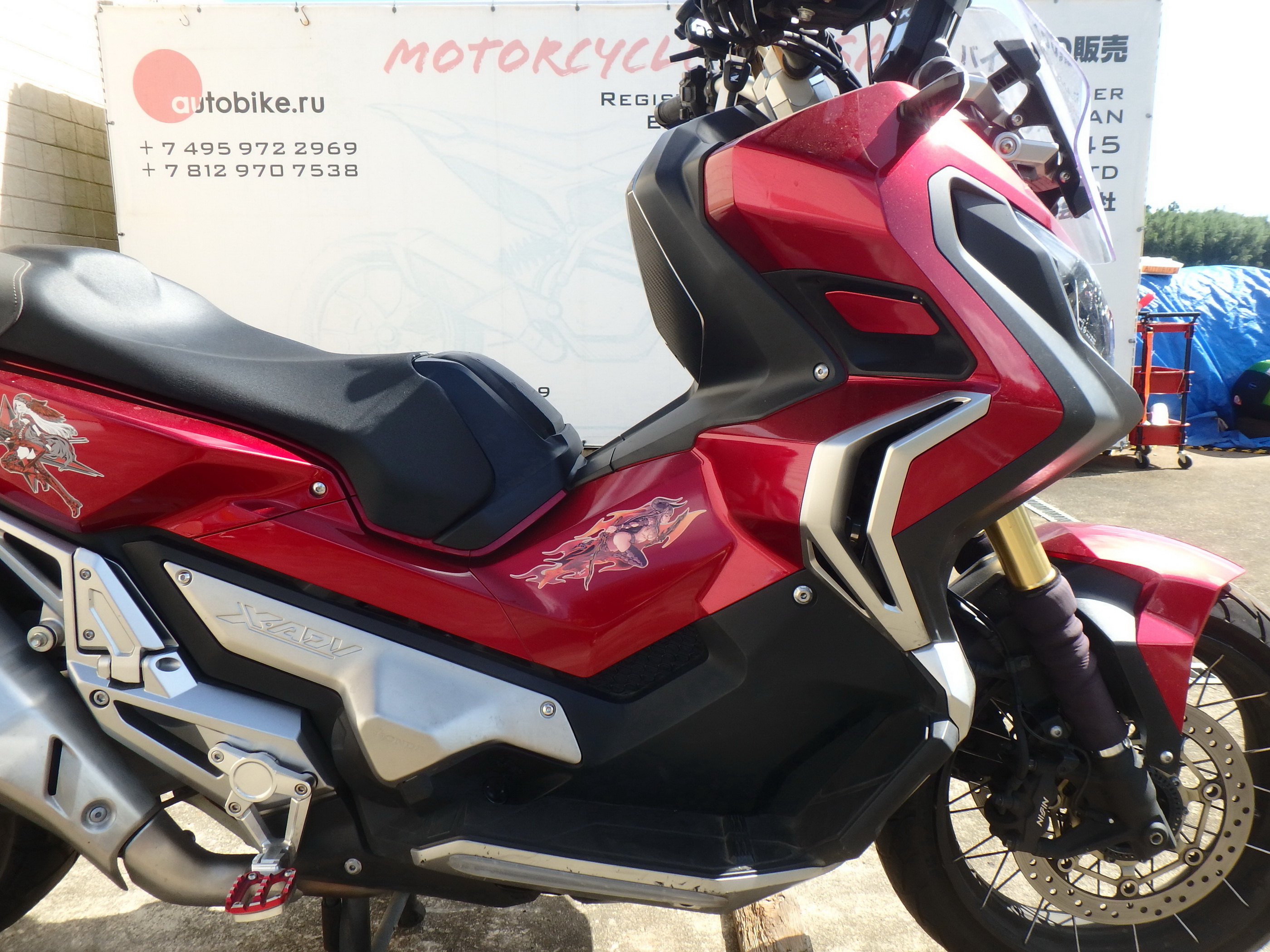 Купить мотоцикл Honda X-ADV 2018 фото 18