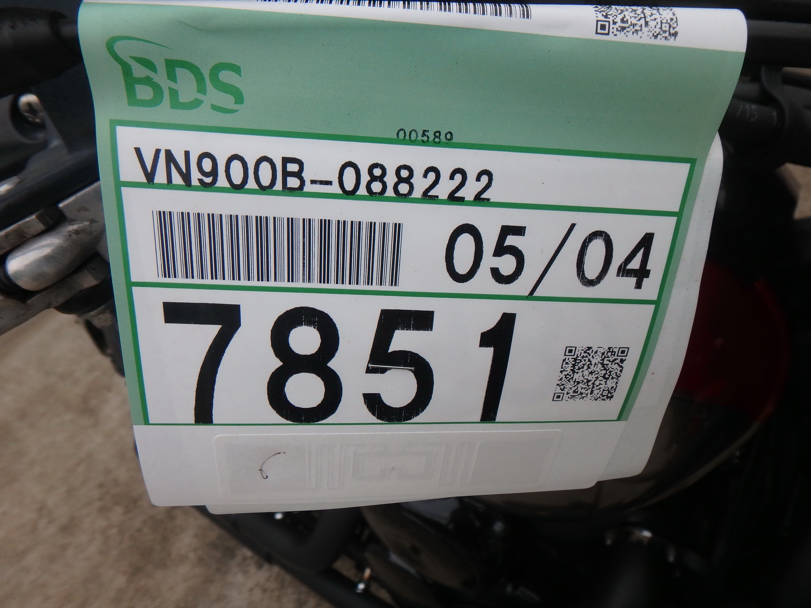 Купить мотоцикл Kawasaki VN900 Vulcan900 Classic 2016 фото 4