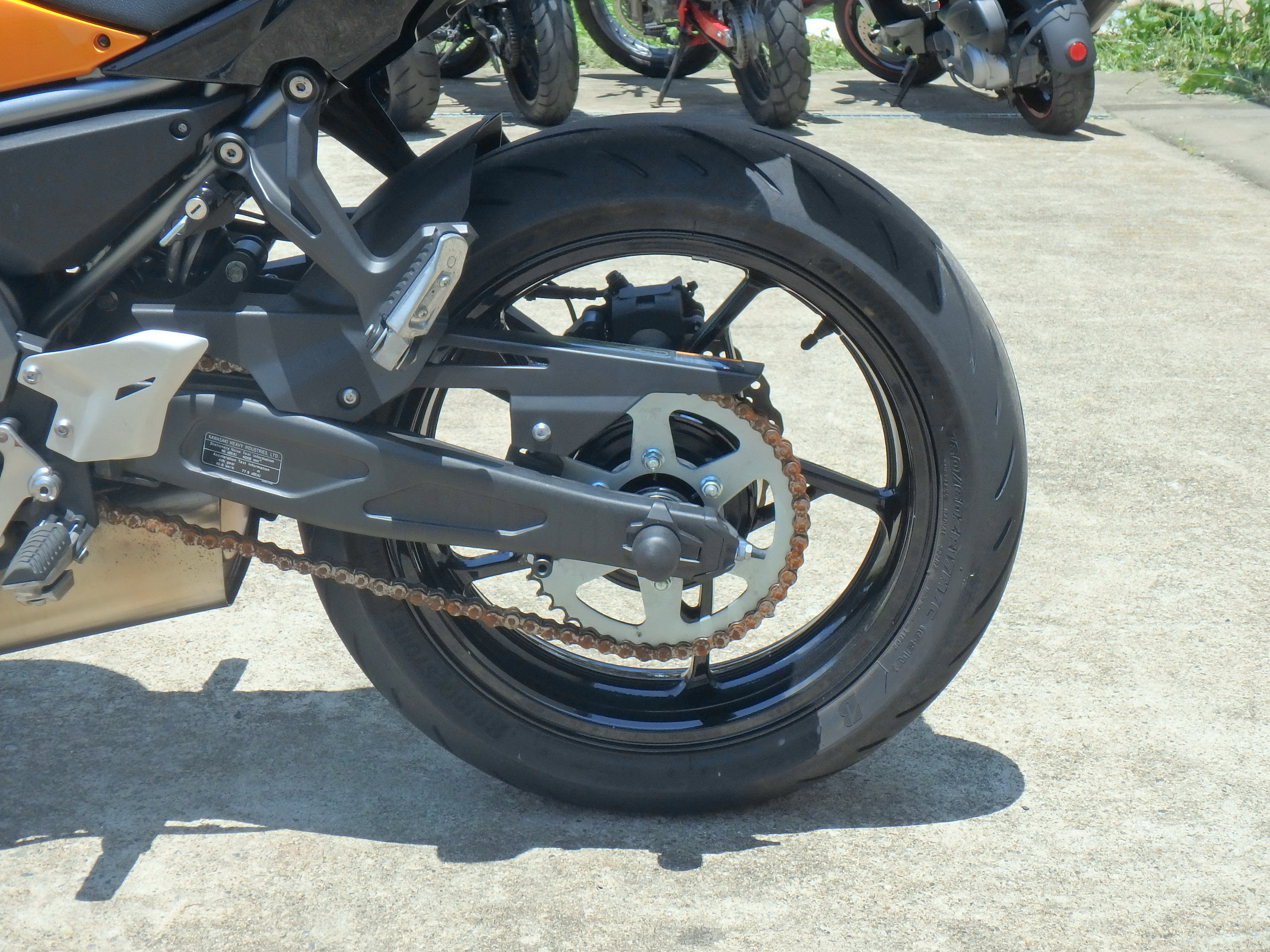 Купить мотоцикл Kawasaki Z650A 2018 фото 16