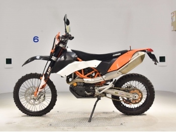     KTM 690 Enduro R 2009  1