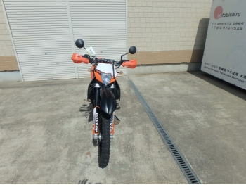     KTM 690 Enduro R 2009  6