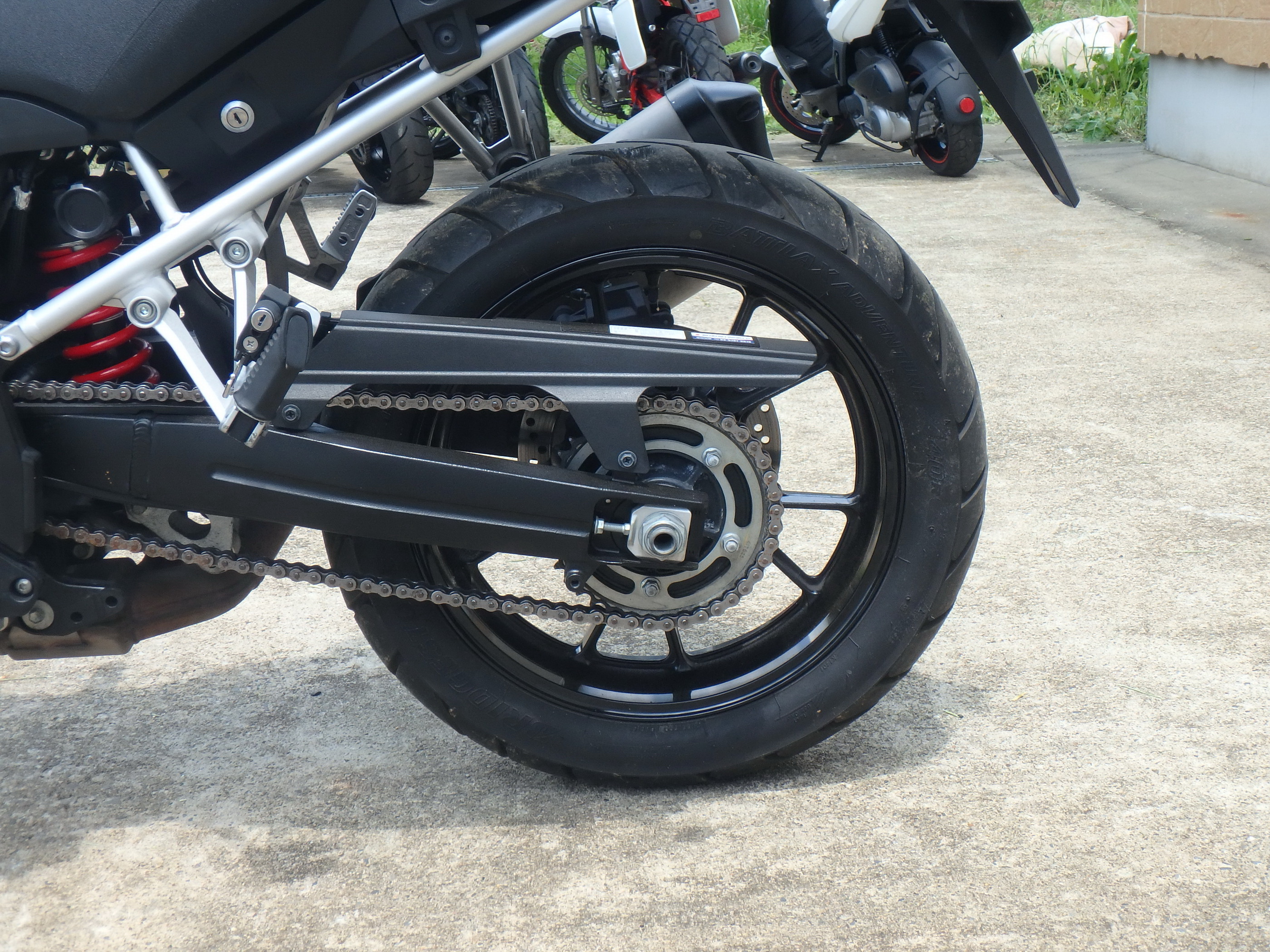 Купить мотоцикл Suzuki DL1000 V-Strom1000 2014 фото 16