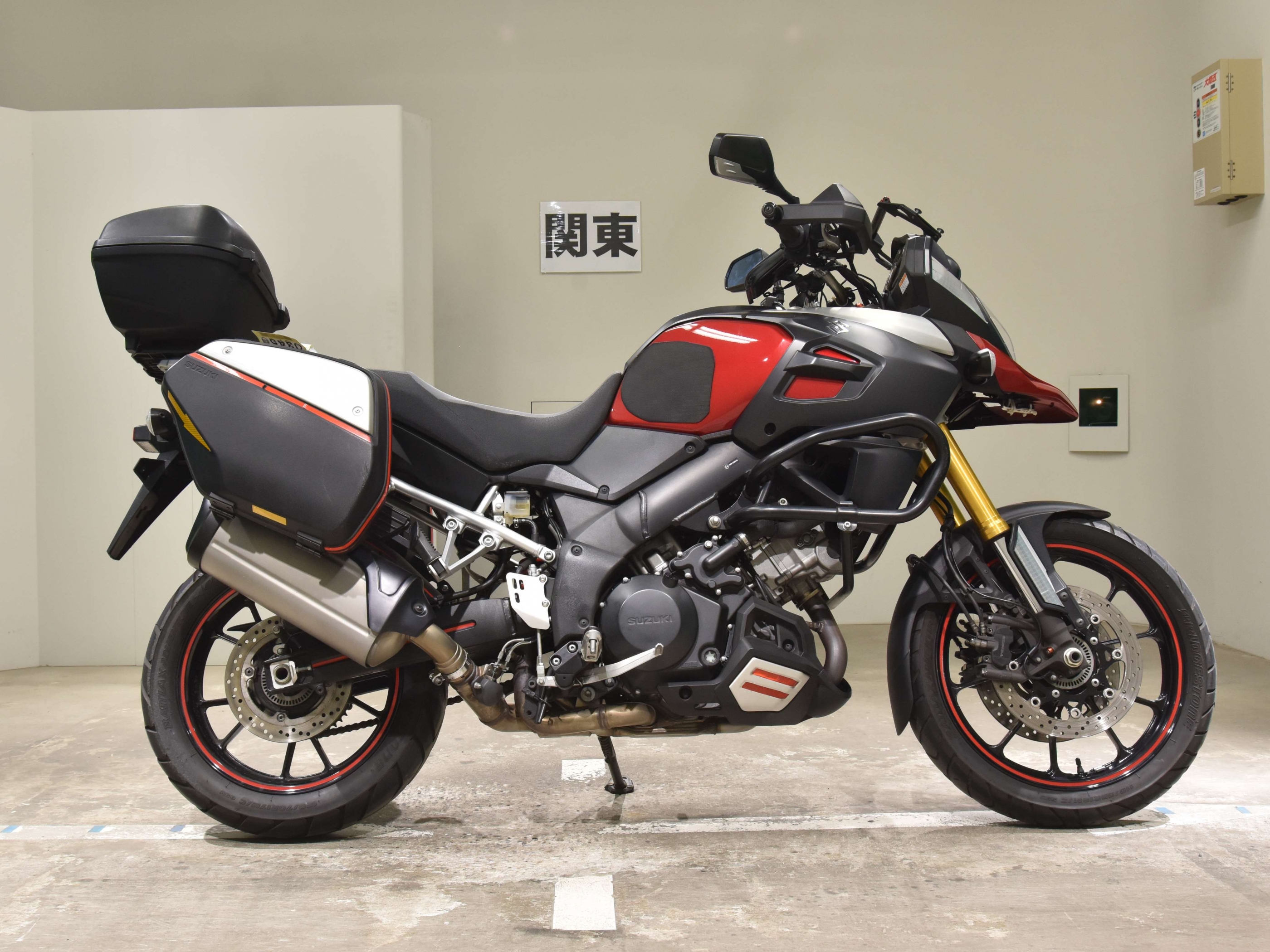 Купить мотоцикл Suzuki DL1000 V-strom1000 2014 фото 2