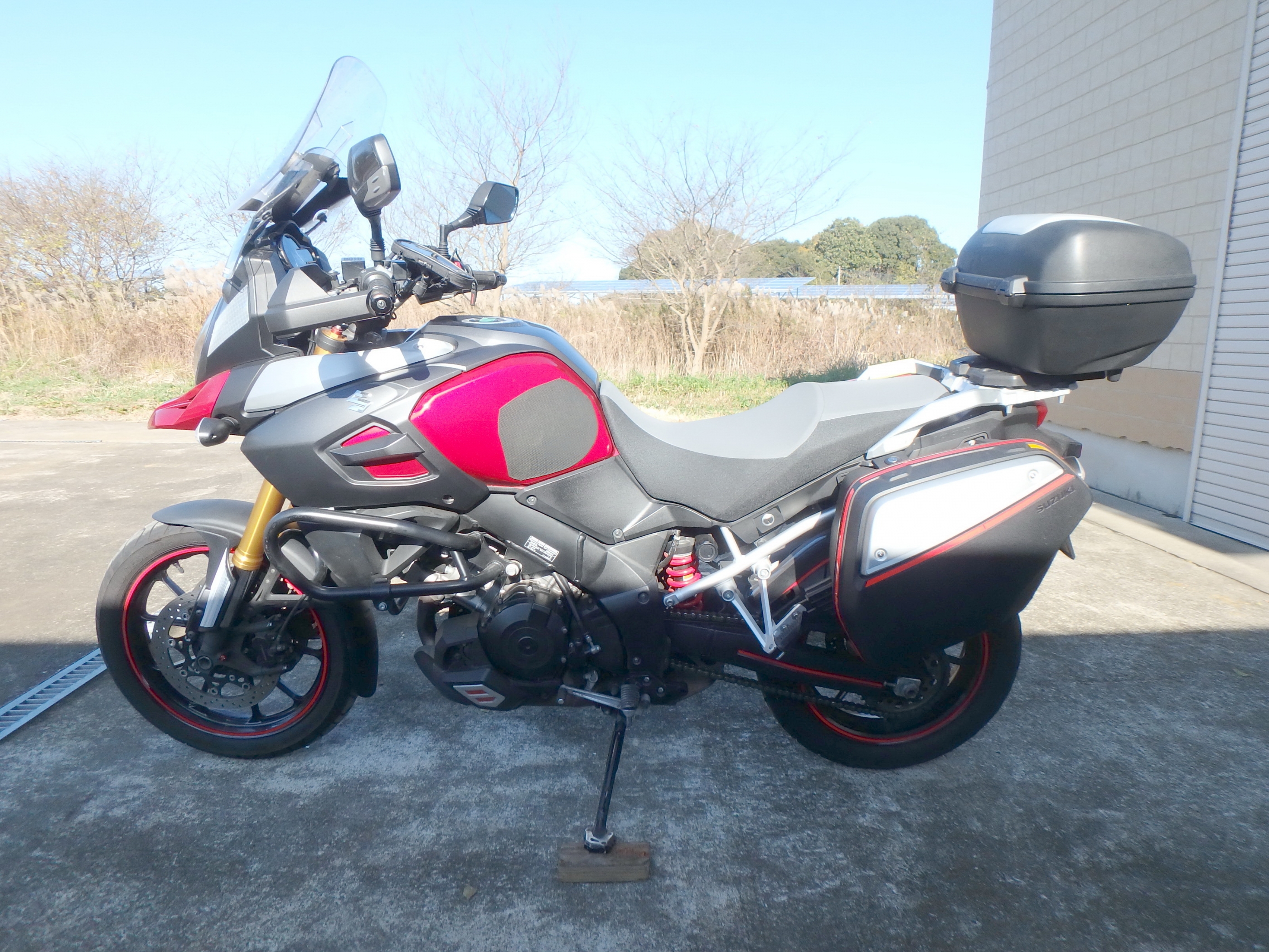 Купить мотоцикл Suzuki DL1000 V-strom1000 2014 фото 12