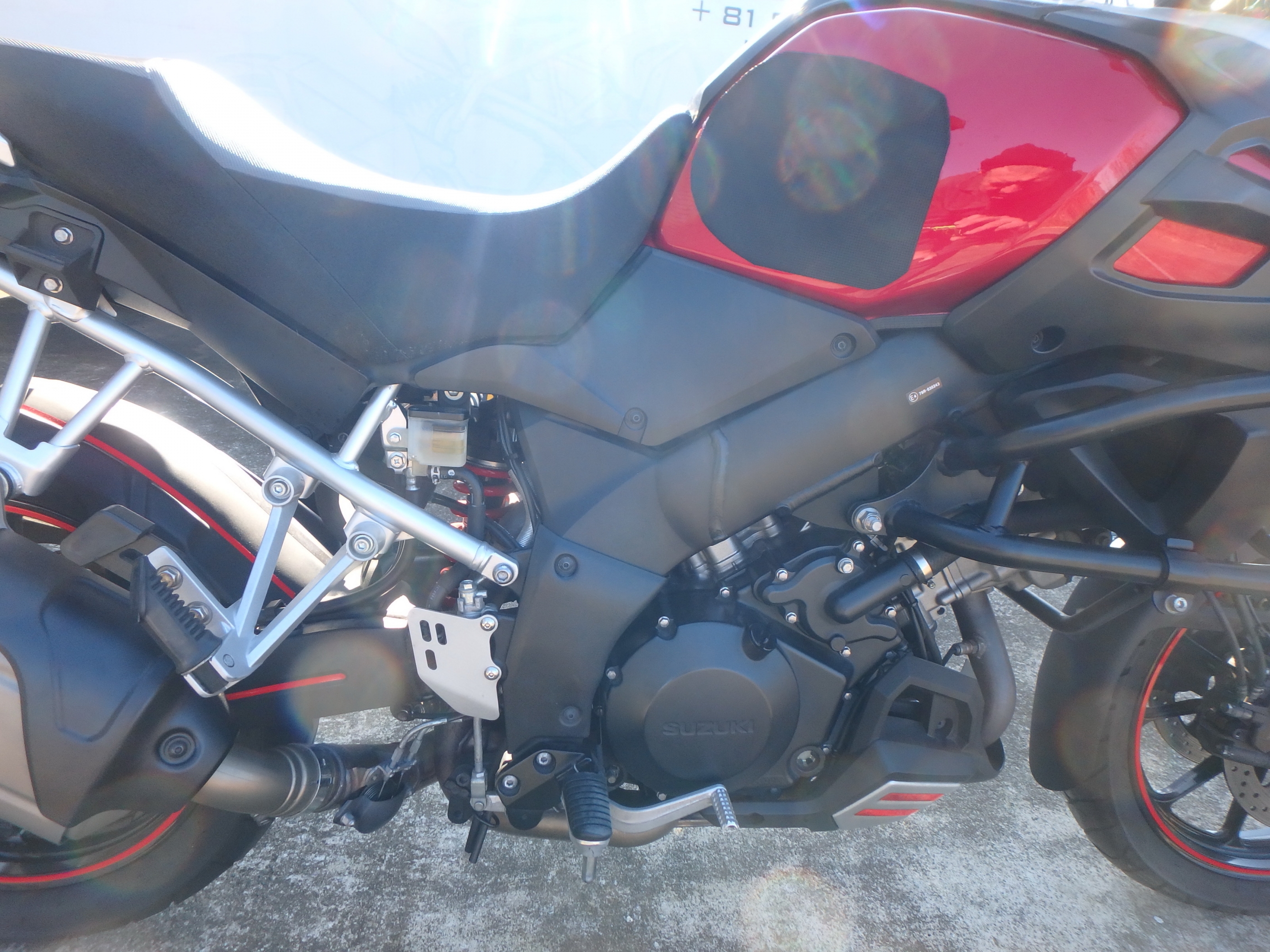 Купить мотоцикл Suzuki DL1000 V-strom1000 2014 фото 19