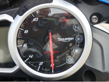 Заказать из Японии мотоцикл Triumph Street Triple85 2014 фото 20