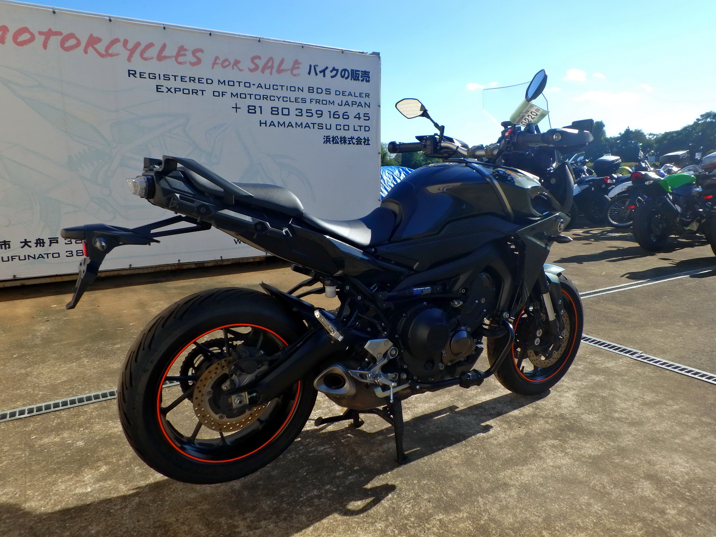 Купить мотоцикл Yamaha MT-09 Tracer FJ-09 2017 фото 9