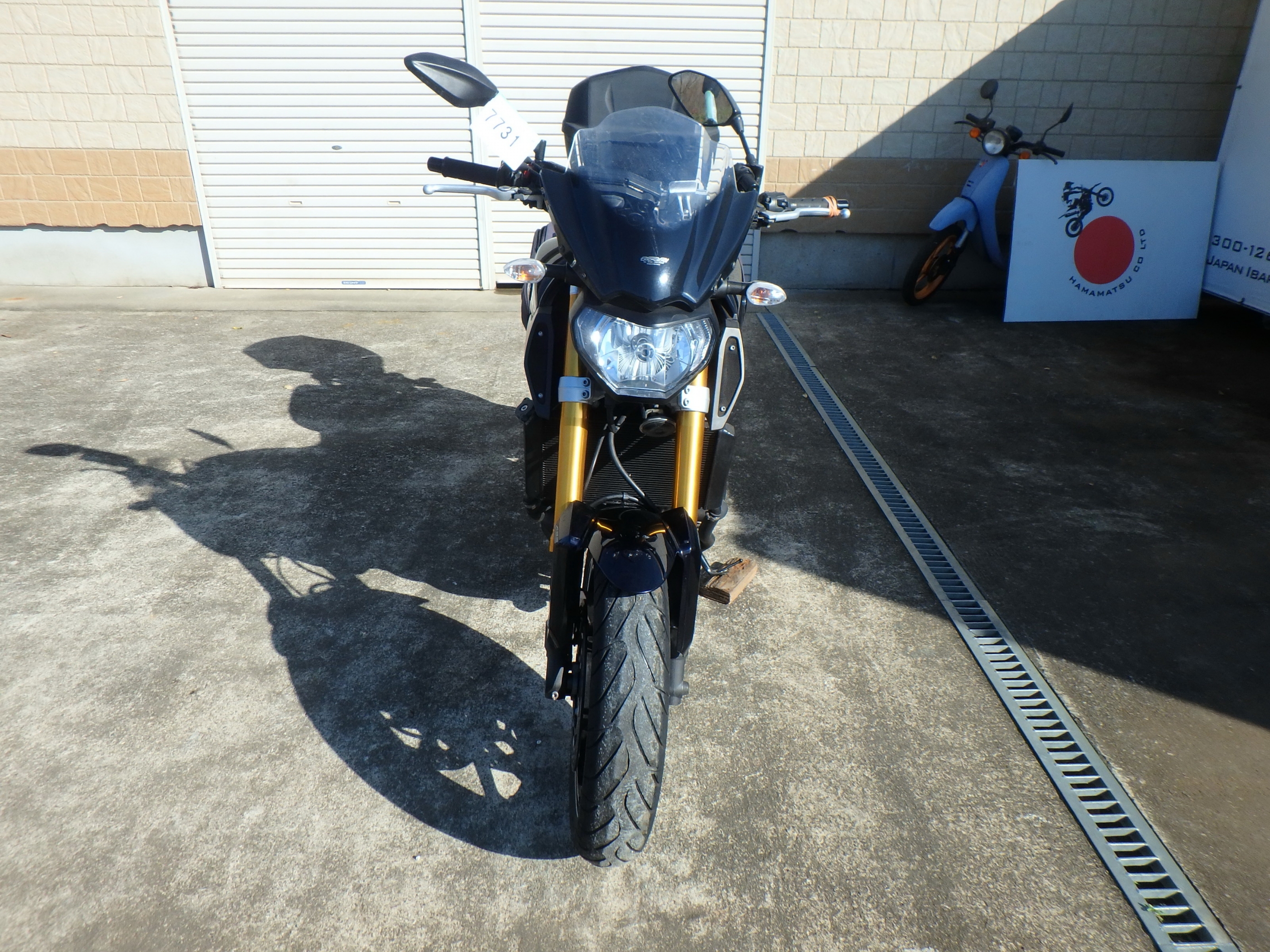 Купить мотоцикл Yamaha MT-09A FJ-09 ABS 2014 фото 6