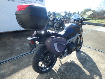     Yamaha MT-09A FJ-09 ABS 2014  9