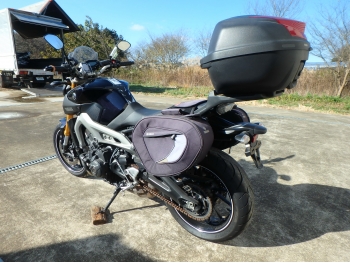     Yamaha MT-09A FJ-09 ABS 2014  11