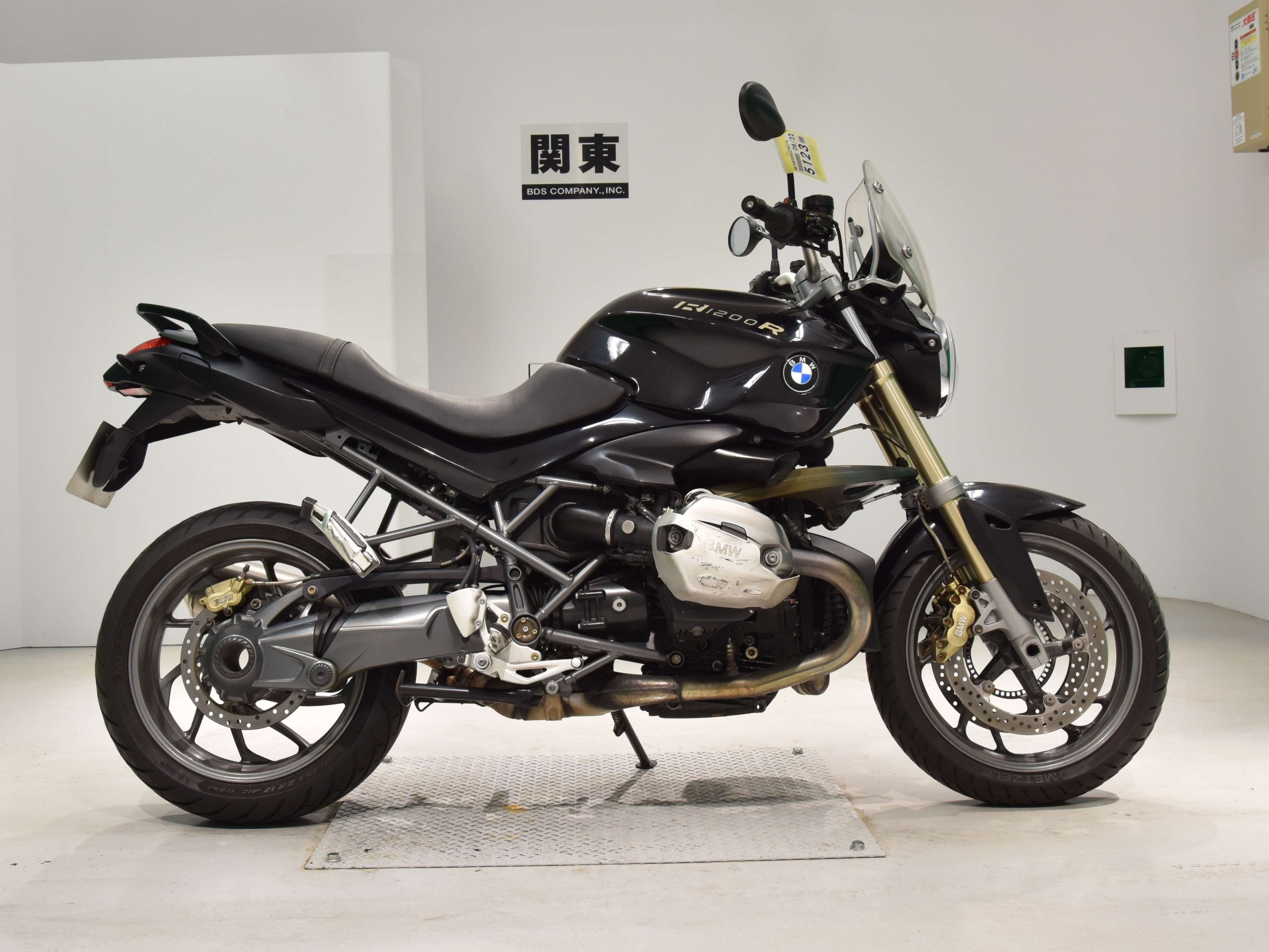Купить мотоцикл BMW R1200R 2013 фото 2