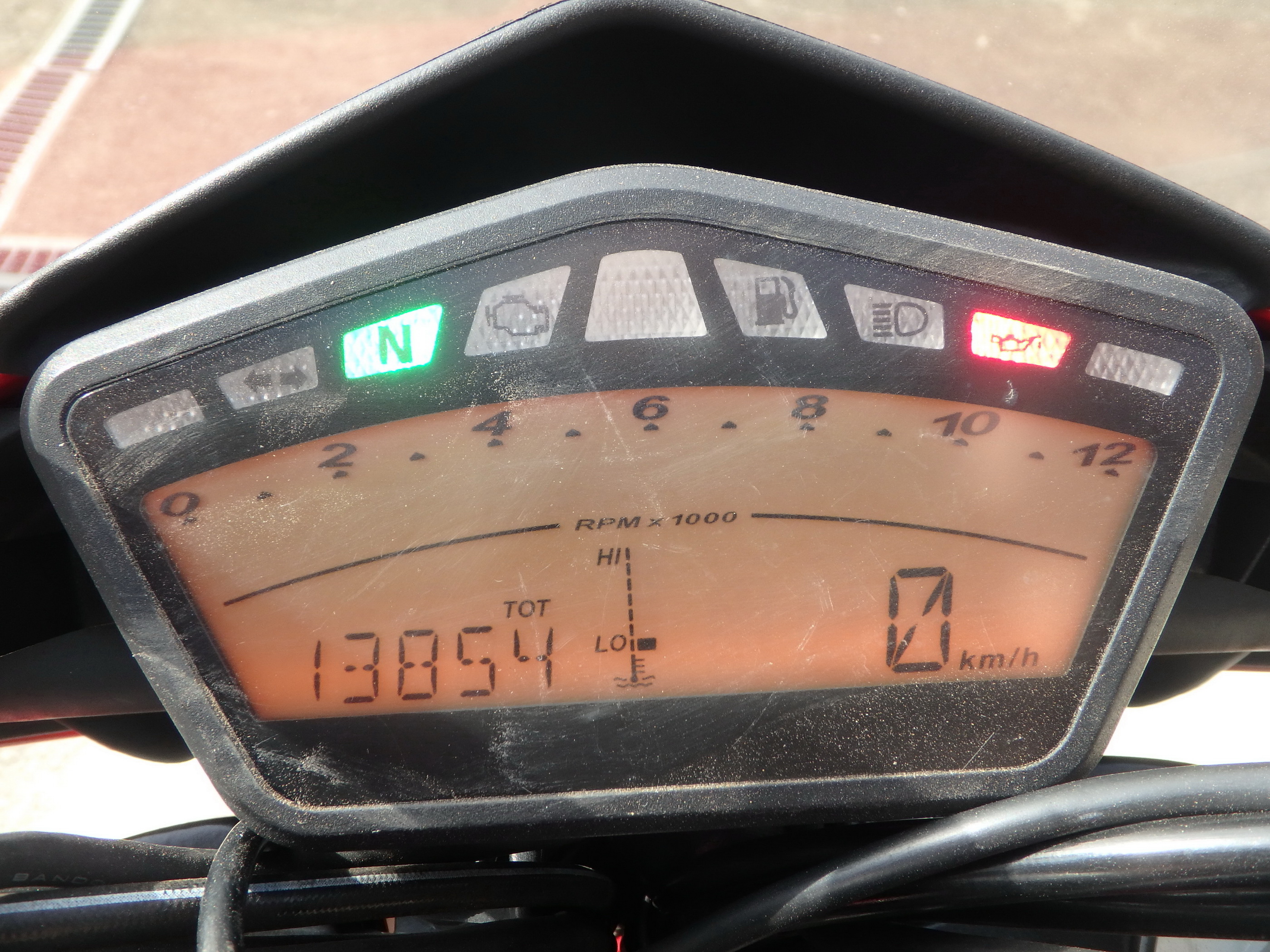 Купить мотоцикл Ducati Hypermotard796 2011 фото 22