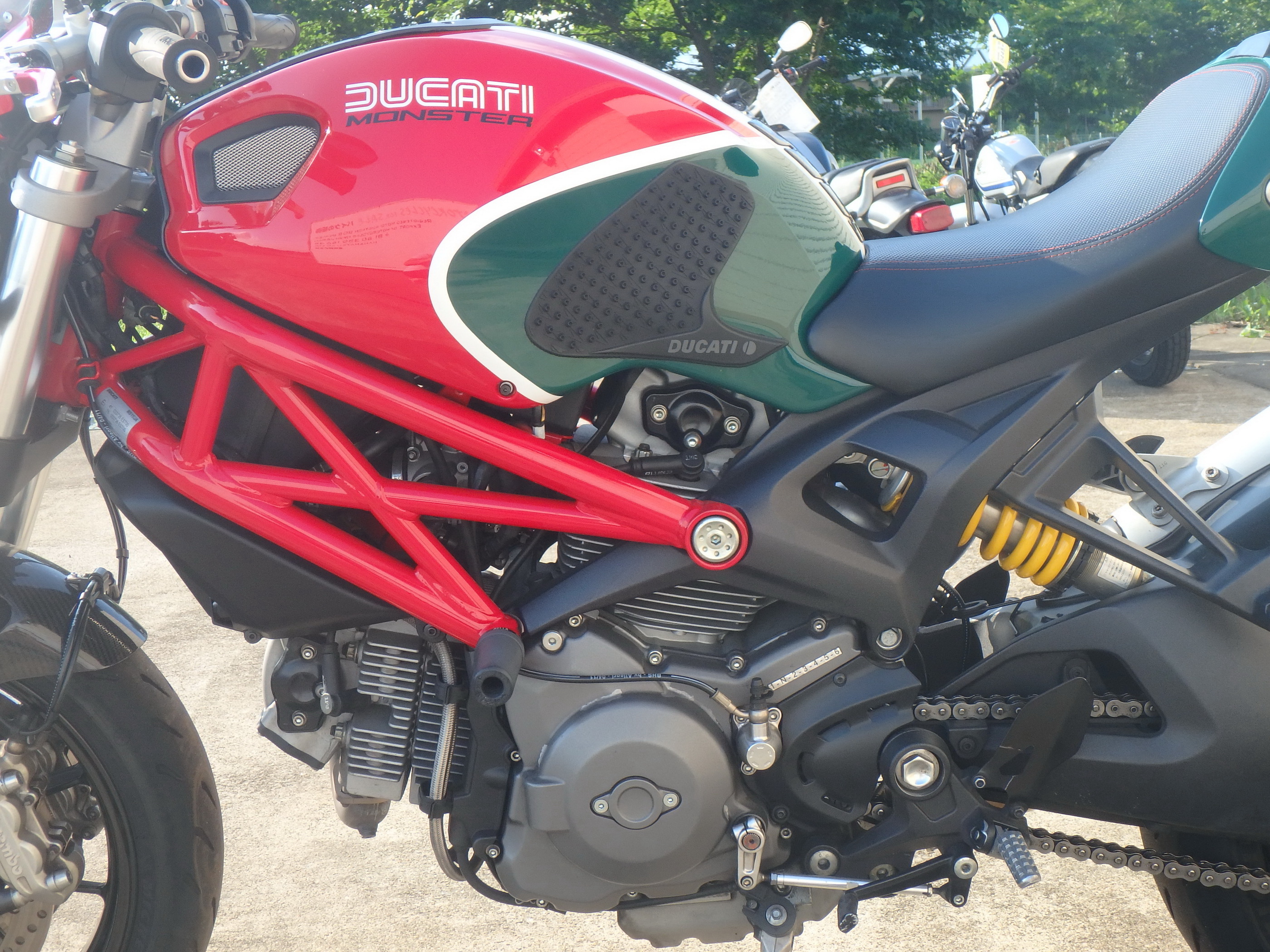 Купить мотоцикл Ducati Monster1100 EVO M1100 2011 фото 15