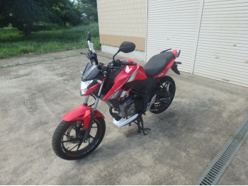 Заказать из Японии мотоцикл Honda CB150R 2016 фото 13