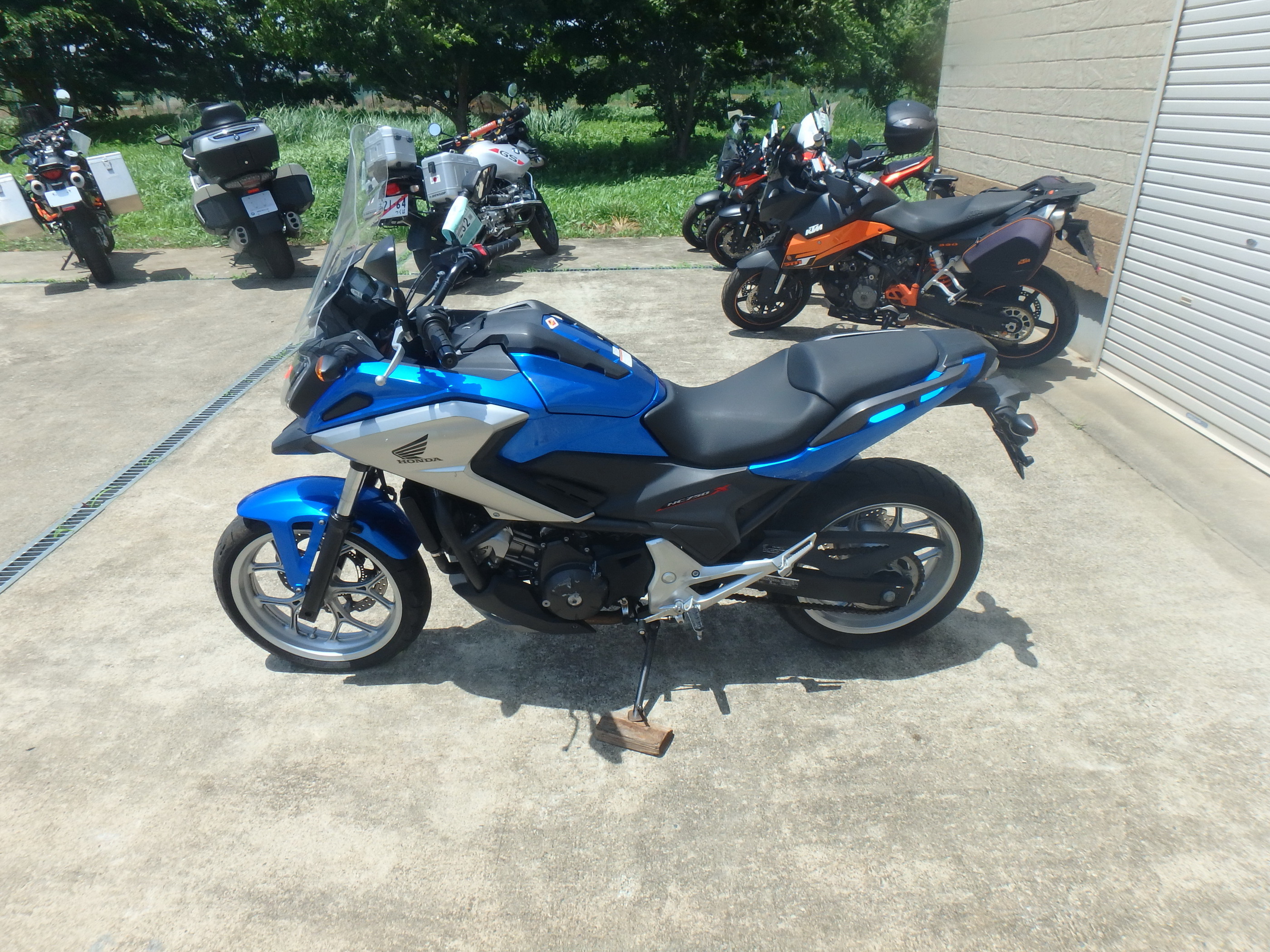 Купить мотоцикл Honda NC750X-2A 2016 фото 12
