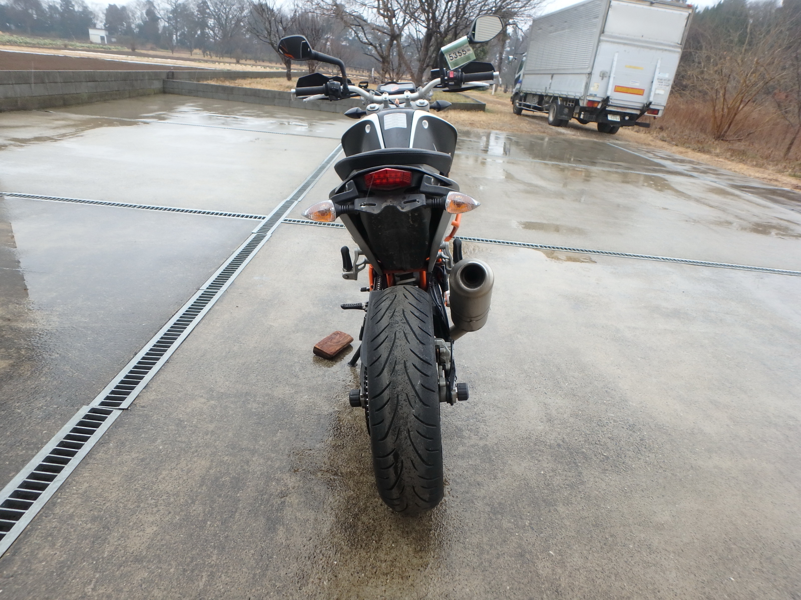 Купить мотоцикл KTM 690 Duke 2014 фото 10