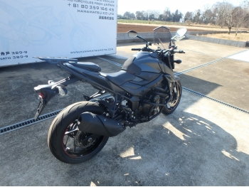     Suzuki GSX-S750 2017  8